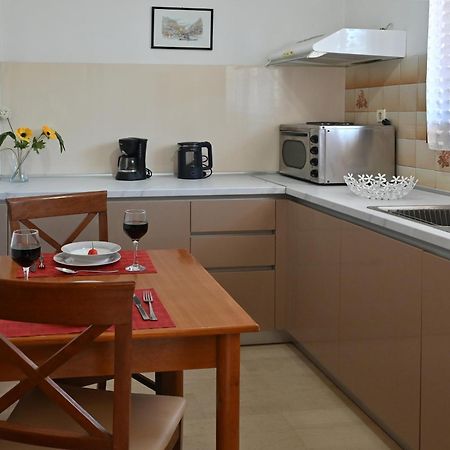 קונטואקלי Villa Efterpi מראה חיצוני תמונה