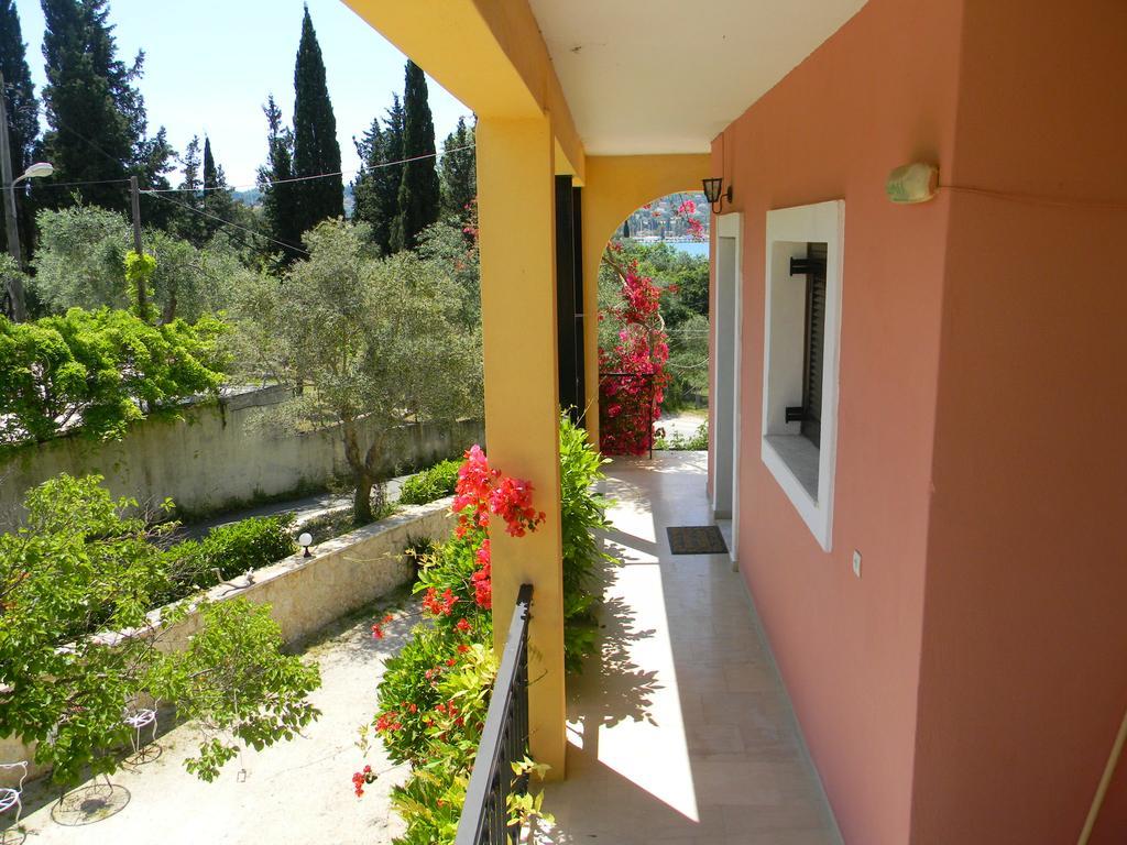 קונטואקלי Villa Efterpi מראה חיצוני תמונה