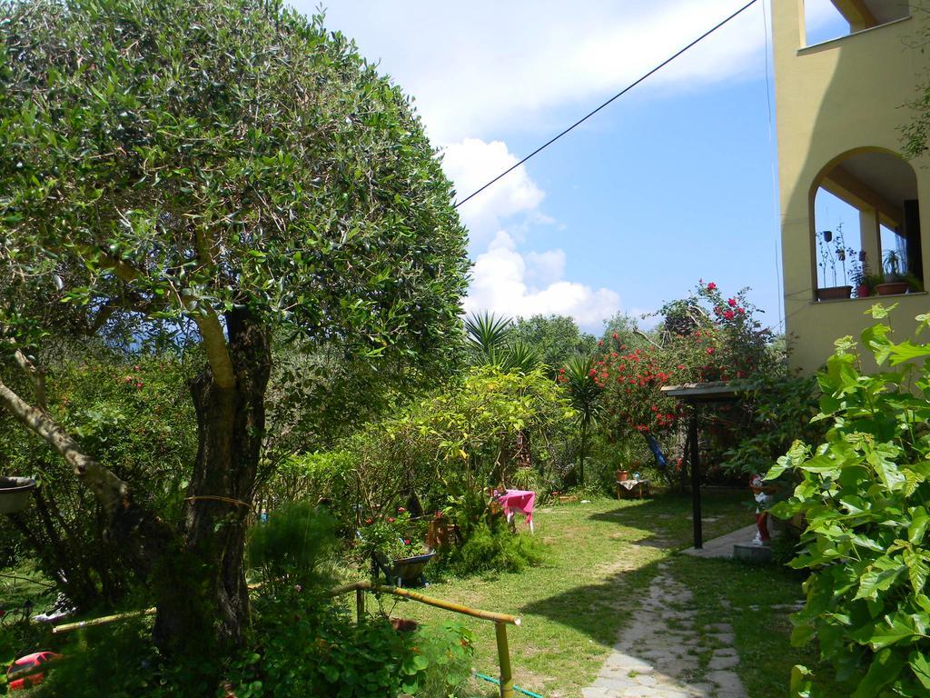 קונטואקלי Villa Efterpi מראה חיצוני תמונה